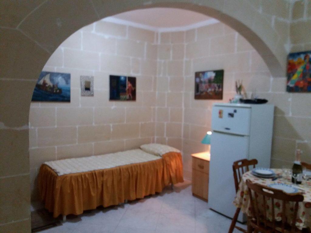 Marsalforn Studio Apartment Ngoại thất bức ảnh