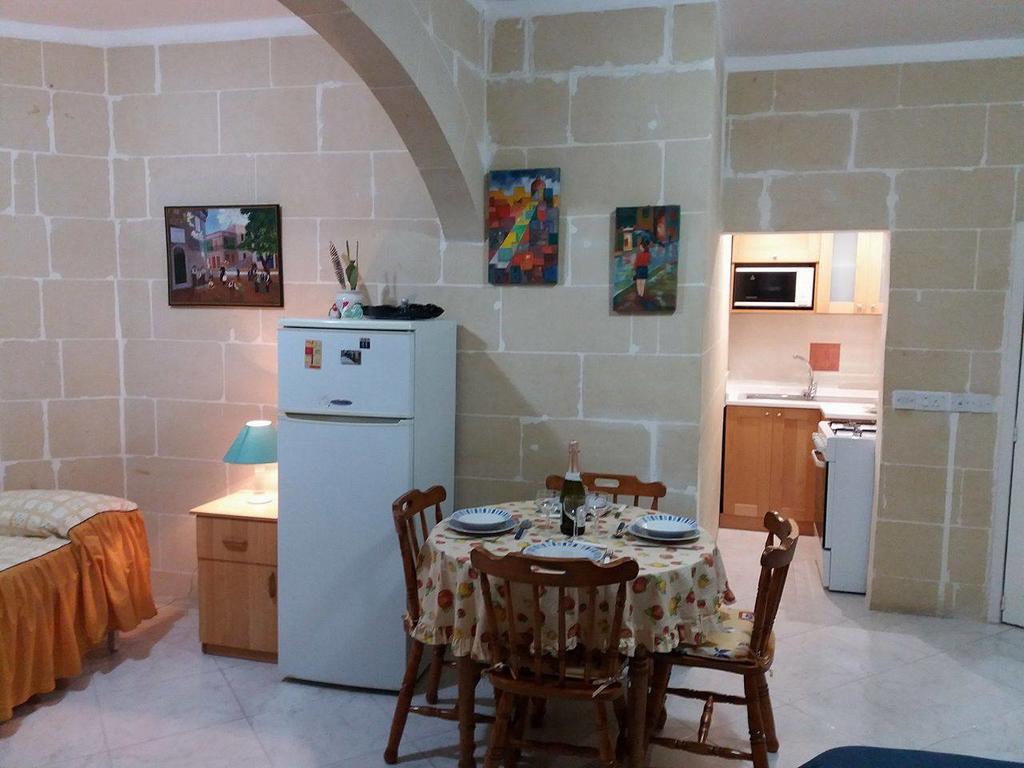 Marsalforn Studio Apartment Ngoại thất bức ảnh